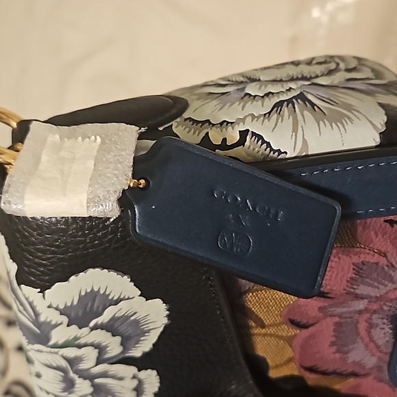 NWT COACH KAFFE FASSET BAG - Picture 11 of 17